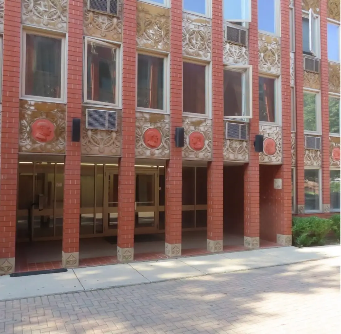 1041 Susan Collins Lane #203, Oak Park, IL 60302 - Image #1