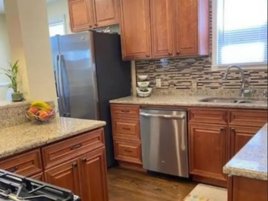 8104 S Fairfield Avenue, Chicago, IL 60652 - Image #3