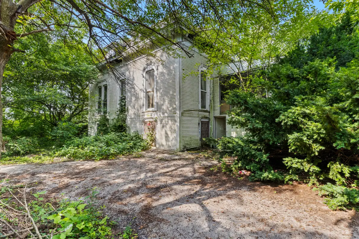 12393 E Il-1, Grant Park, IL 60940 - Image #1