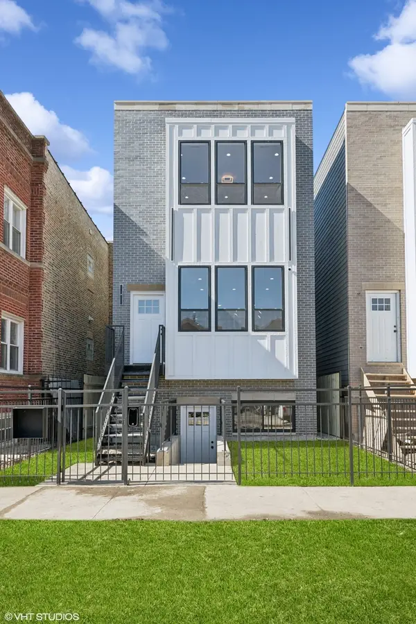 3216 W Polk Street, Chicago, IL 60624