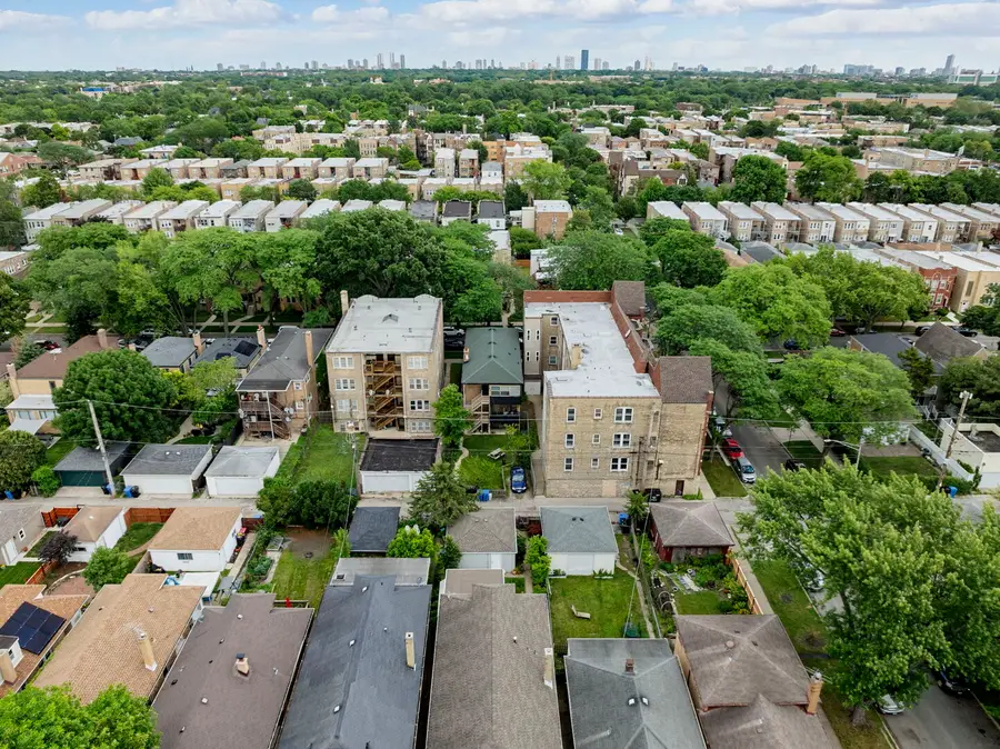 5706 N Saint Louis Avenue, Chicago, IL 60659 - Image #3