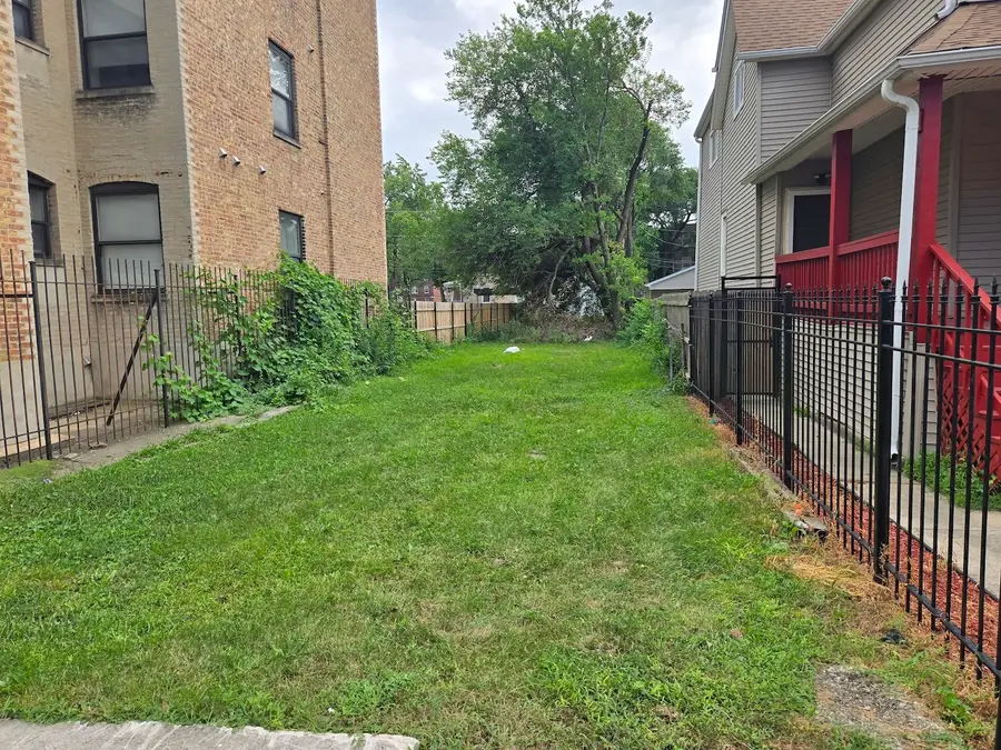 4407 W Maypole Avenue, Chicago, IL 60624 - Image #2