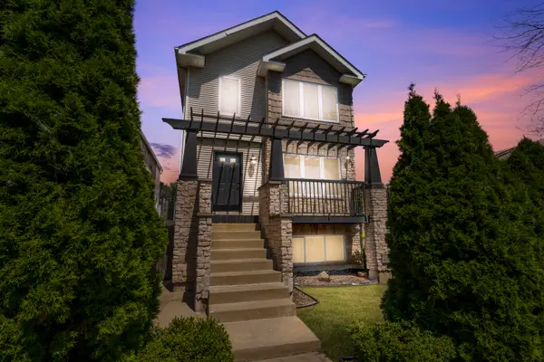 4408 W Cortez Street, Chicago, IL 60651