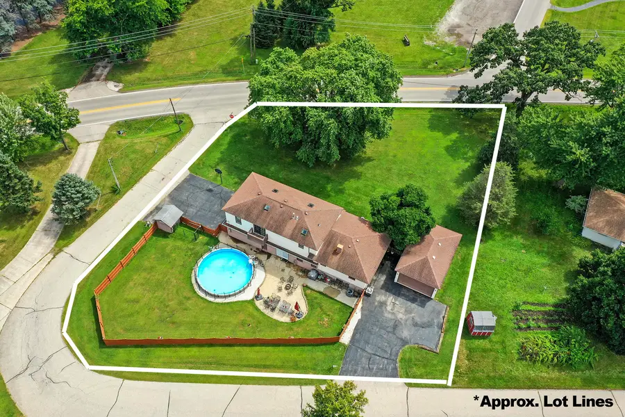7620 Howe Road, Wonder Lake, IL 60097 - Image #3