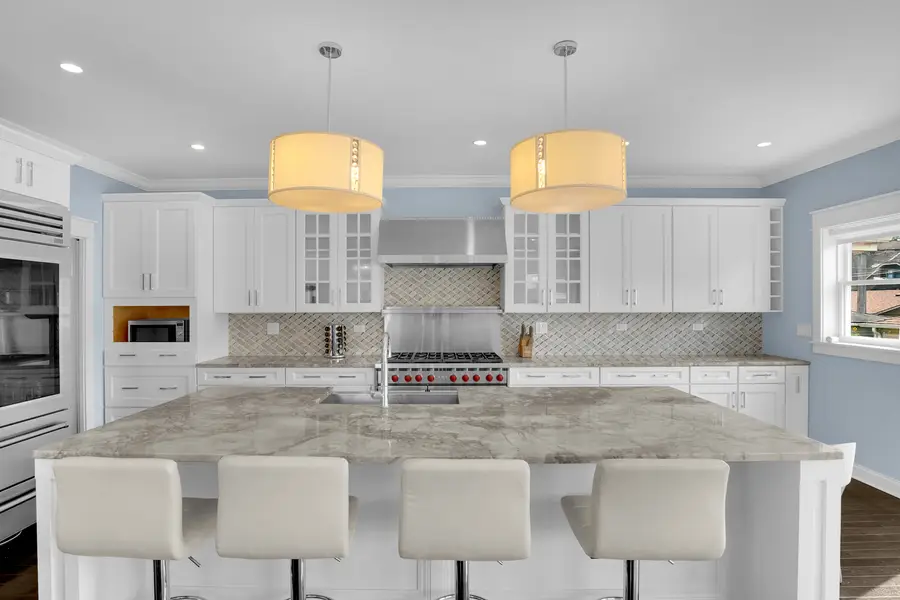 5838 N Sacramento Avenue, Chicago, IL 60659 - Image #3