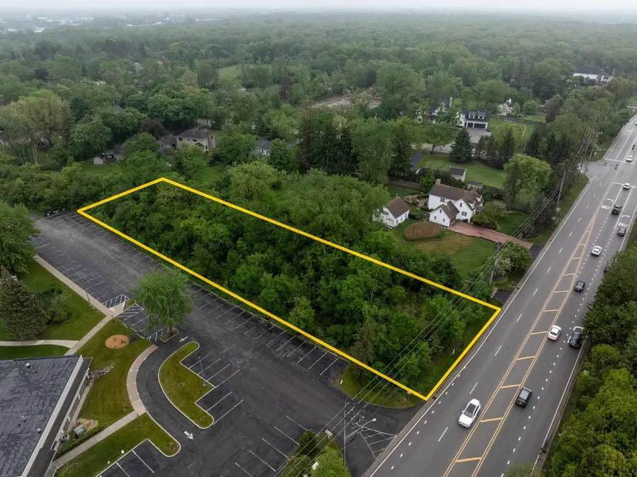 254 S St. Mary's Road, Green Oaks, IL 60048 - Image #2