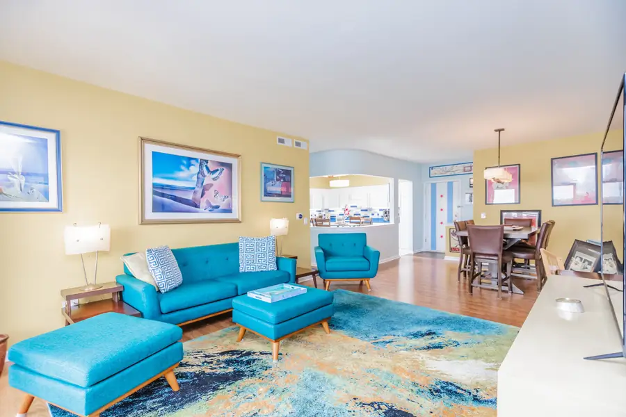 5555 N Cumberland Avenue #901, Chicago, IL 60656 - Image #3