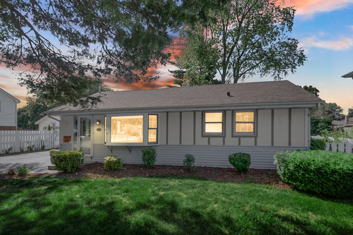 5613 W 84th Place, Burbank, IL 60459 - Image #1