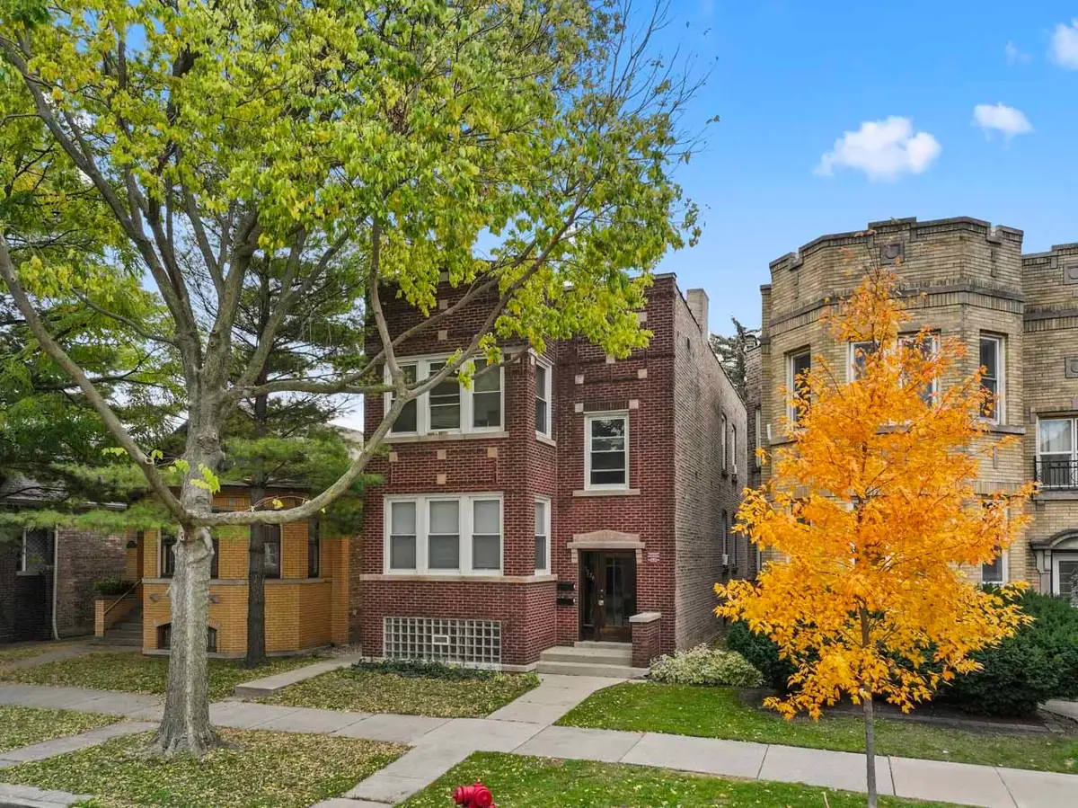 5728 N Maplewood Avenue, Chicago, IL 60659 - Image #1