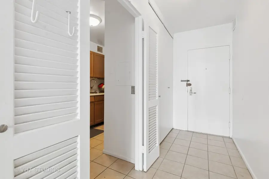 777 N Michigan Avenue #3105, Chicago, IL 60611 - Image #2