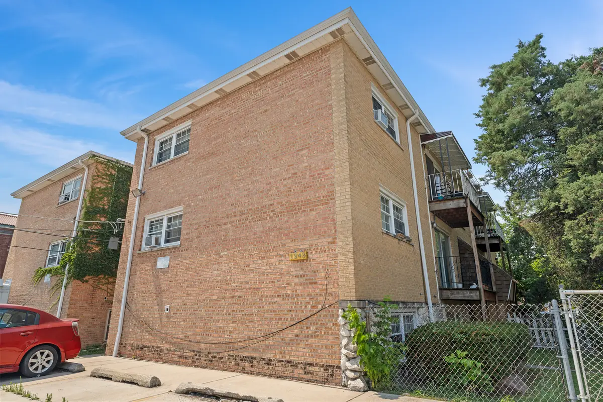 1343 S Austin Boulevard #2W, Cicero, IL 60804 - Image #1