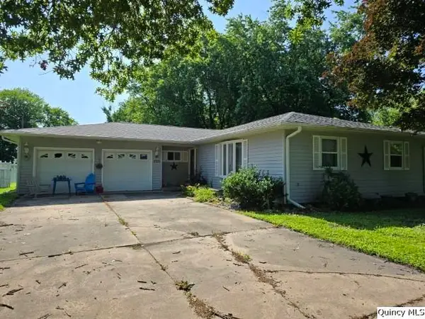 705 S Washington, Carthage, IL 62321