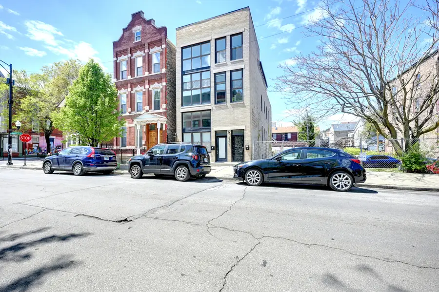 1836 S Carpenter Street, Chicago, IL 60608 - Image #2