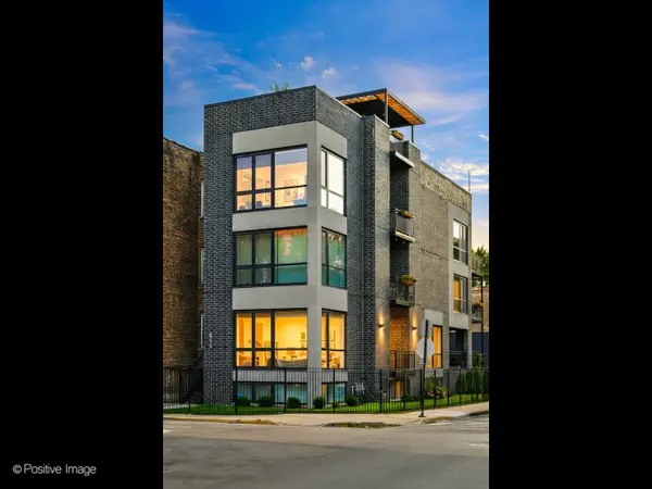856 N Campbell Avenue #3, Chicago, IL 60622