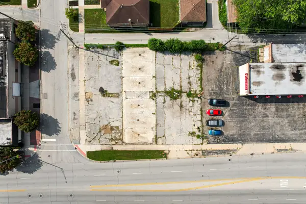 12700 S Laflin Street, Calumet Park, IL 60827