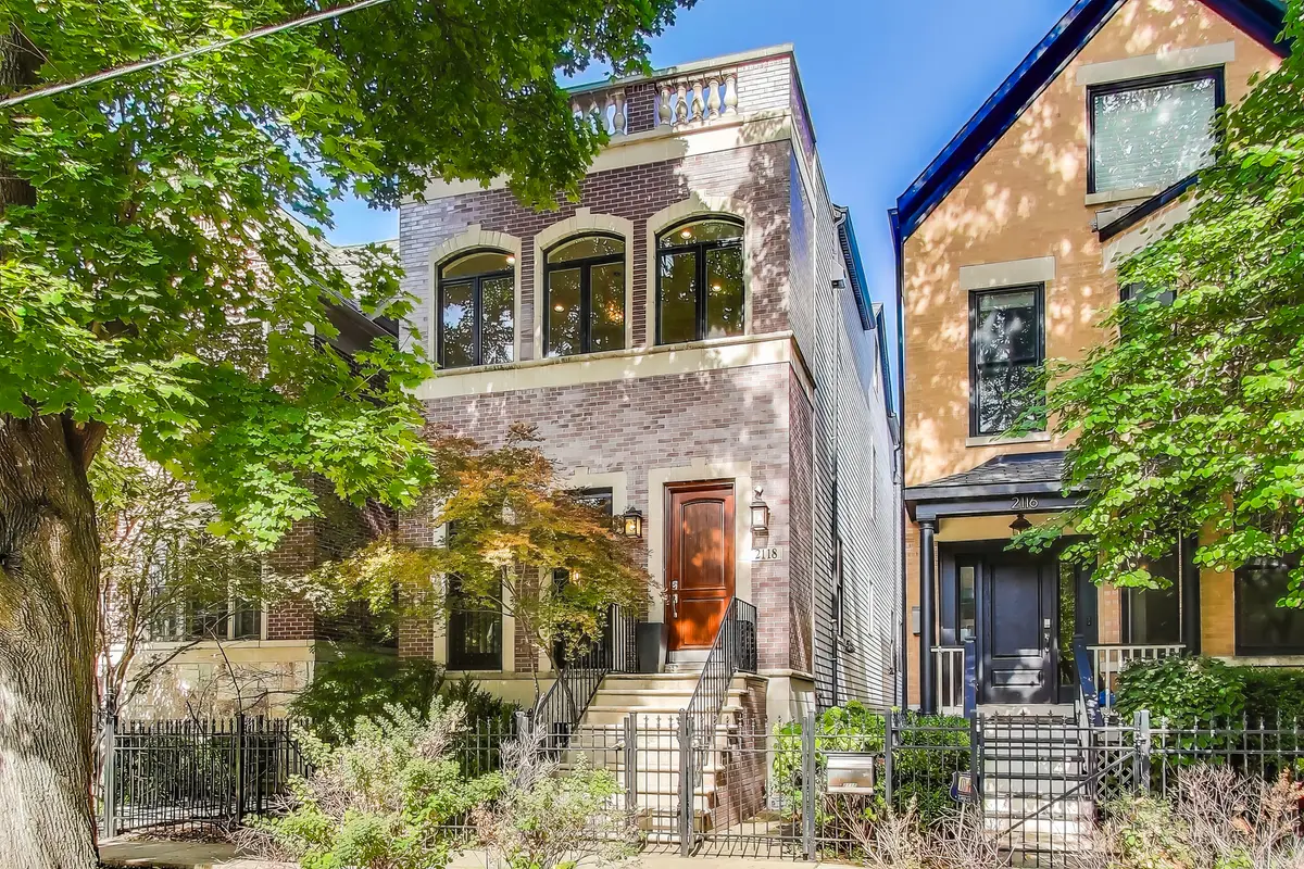 2118 W Melrose Street, Chicago, IL 60618 - Image #1