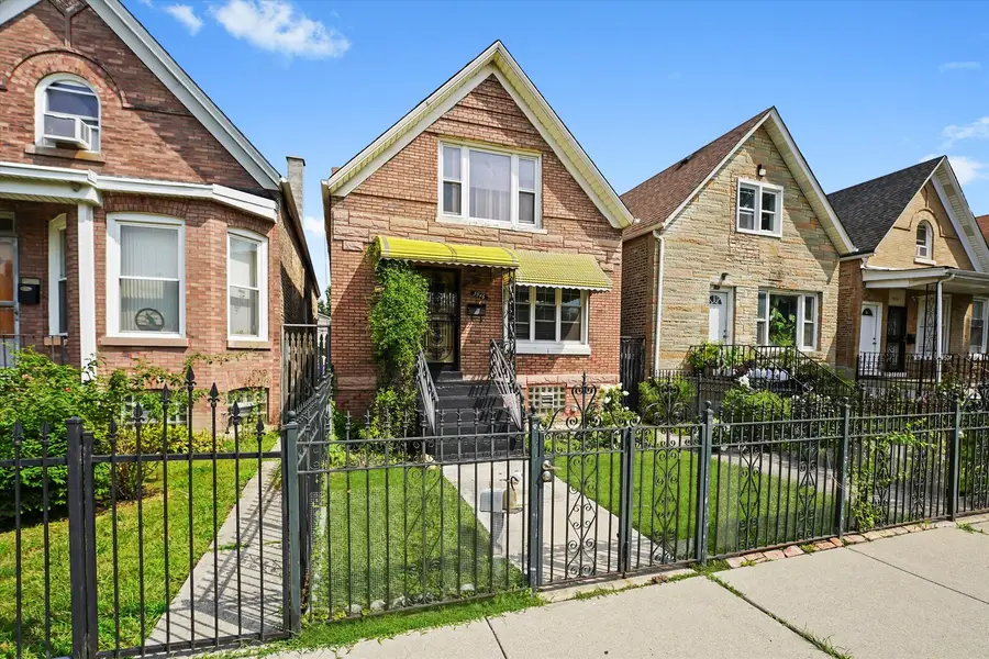 3546 W Hirsch Street, Chicago, IL 60651 - Image #3
