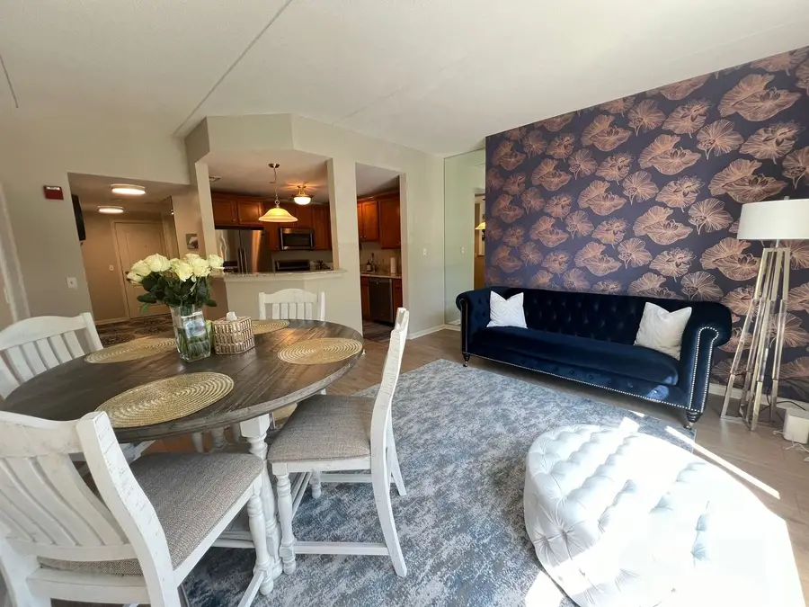 855 E 22nd Street #206, Lombard, IL 60148 - Image #3