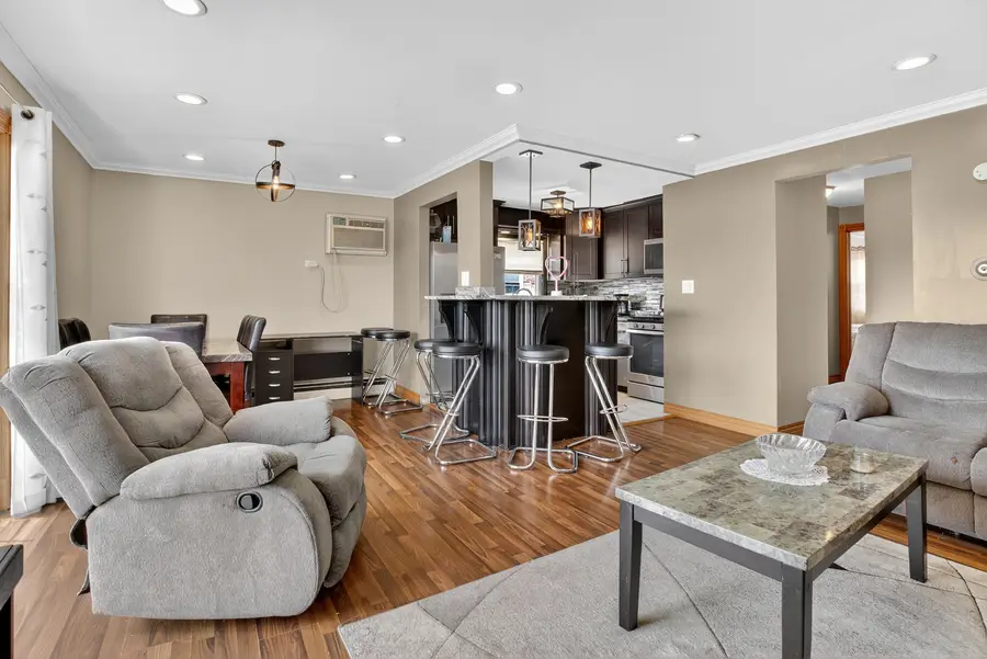 7048 Oconnell Drive #3W, Chicago Ridge, IL 60415 - Image #3