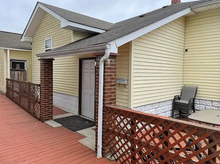 208 W College Street, Marion, IL 62959 - Image #3