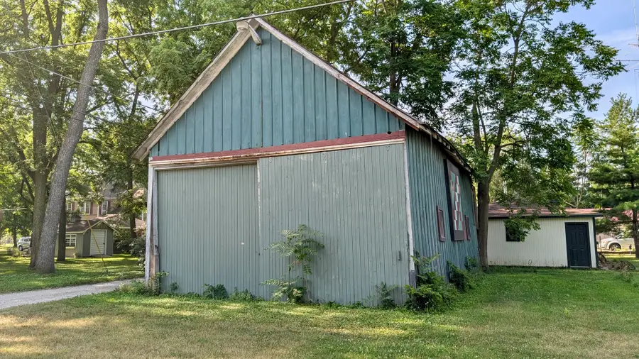 CITY OF MOMENCE N 50' NWQ Blk 83 13-31-13e, Momence, IL 60954 - Image #2