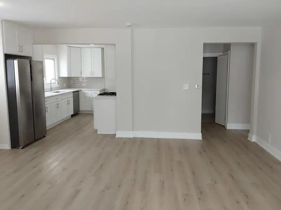 722 E Indiana Street, Wheaton, IL 60187 - Image #2