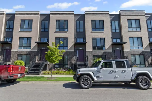 1294 Catalina Court, Schaumburg, IL 60173