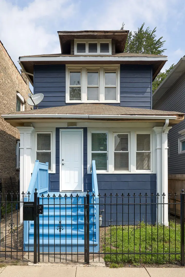 4924 W Walton Street, Chicago, IL 60651 - #1