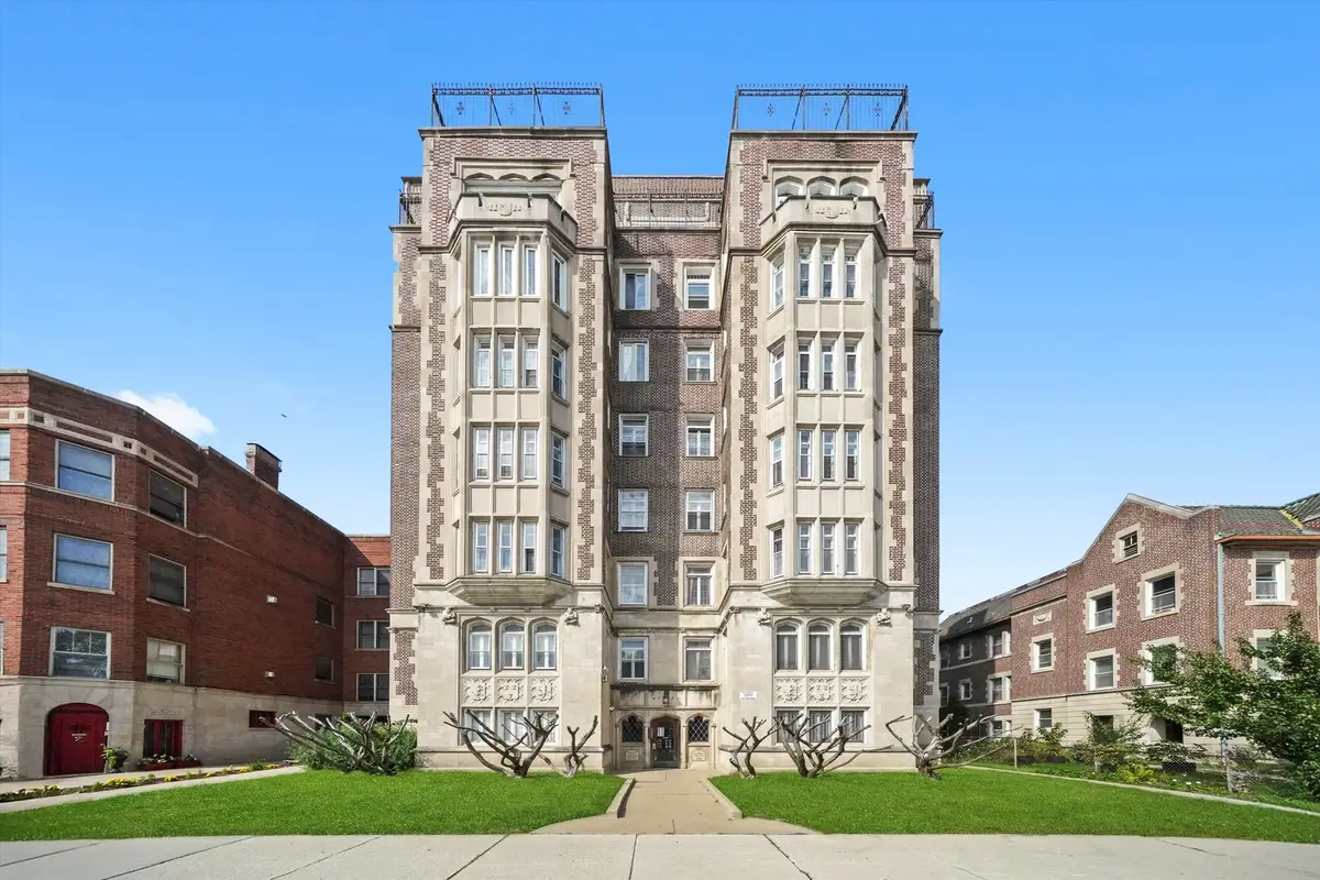 6922 S Jeffery Boulevard #5N, Chicago, IL 60649 - Image #1