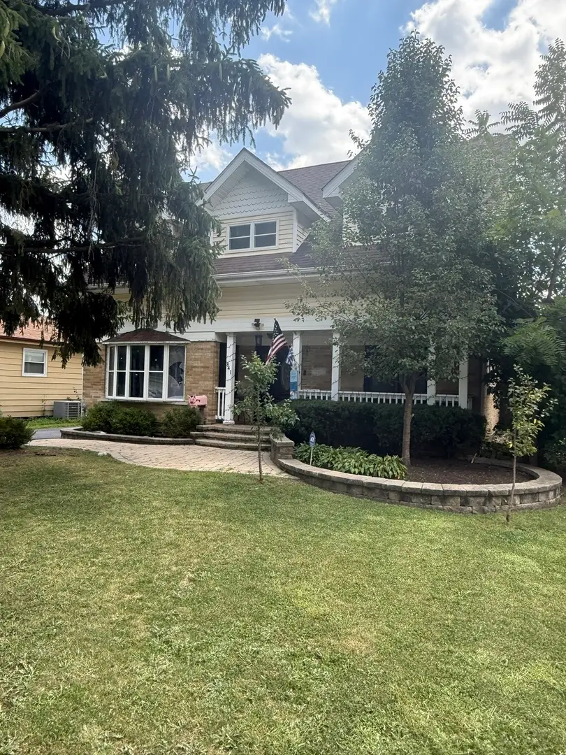 841 Wilcox Street, Mundelein, IL 60060 - Image #1