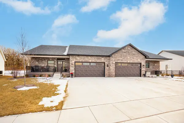 25204 S Westwind Drive, Channahon, IL 60410