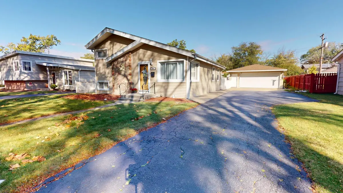 700 W Pleasant Avenue, Villa Park, IL 60181 - Image #1