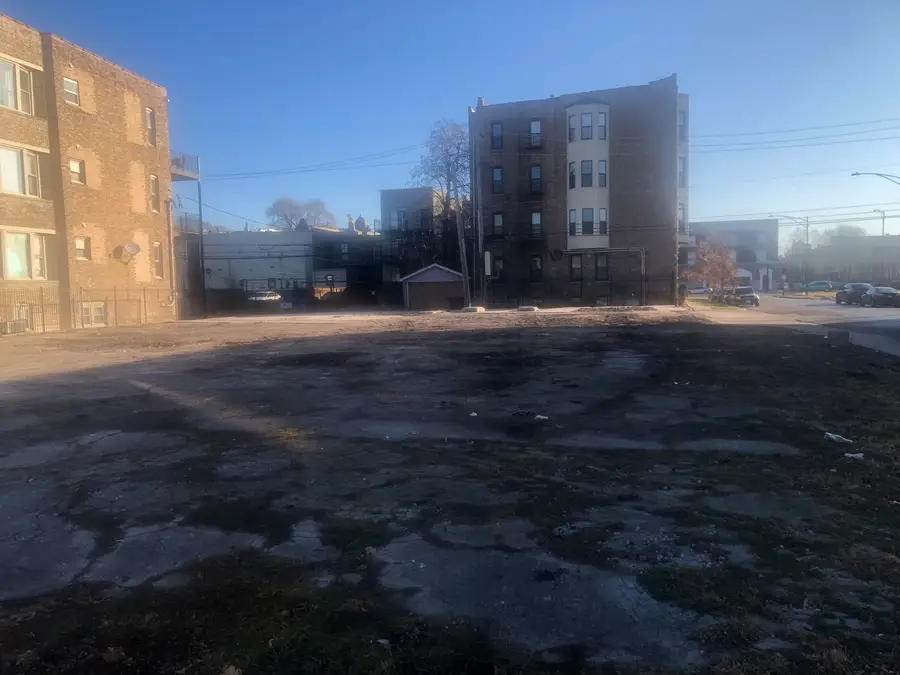 4447 S Michigan Avenue, Chicago, IL 60653 - Image #2