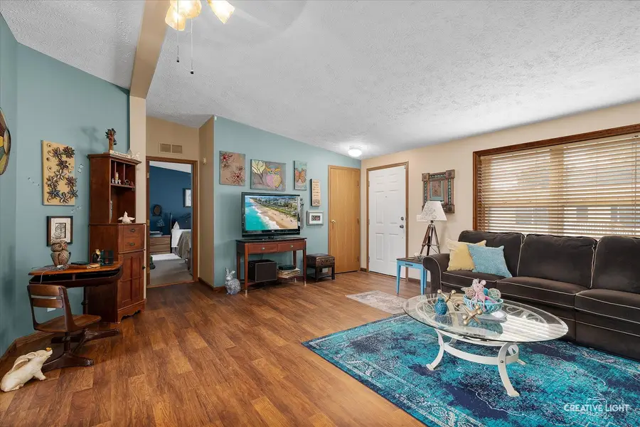 132 Cardinal Lane, Sandwich, IL 60548 - Image #2