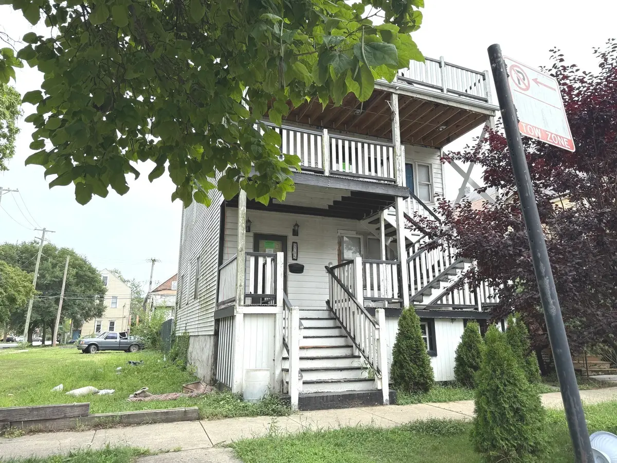 8705 S Marquette Avenue, Chicago, IL 60617 - #1