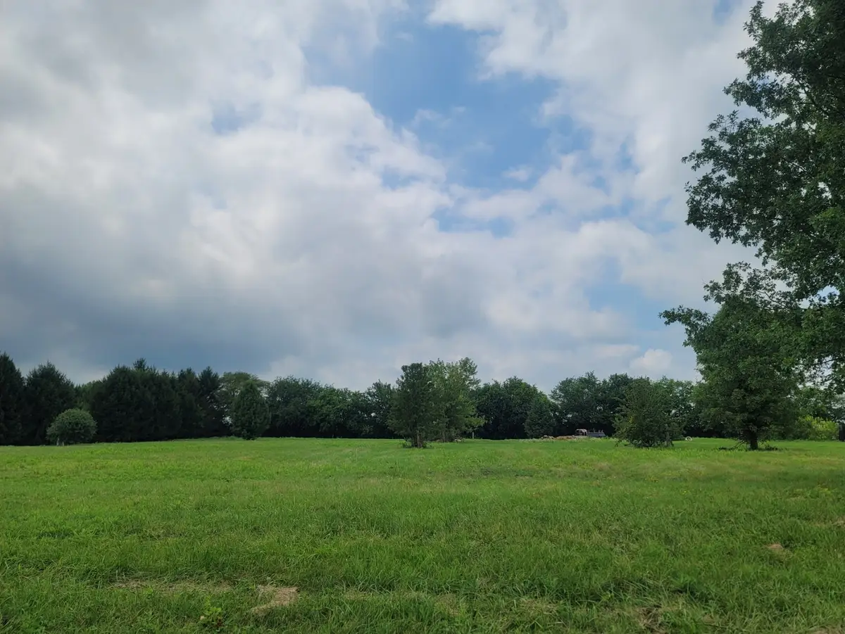 S Country Lane, Crete, IL 60417 - Image #1