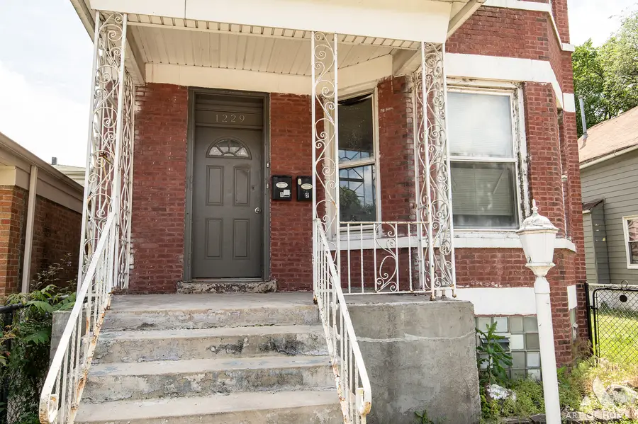 1229 E 71st Street, Chicago, IL 60619 - Image #3
