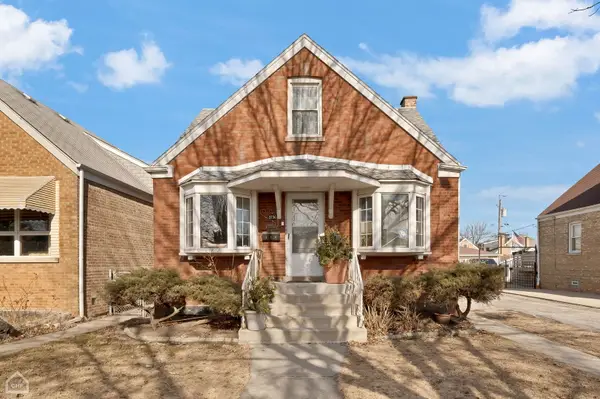 3736 W 70th Street, Chicago, IL 60629