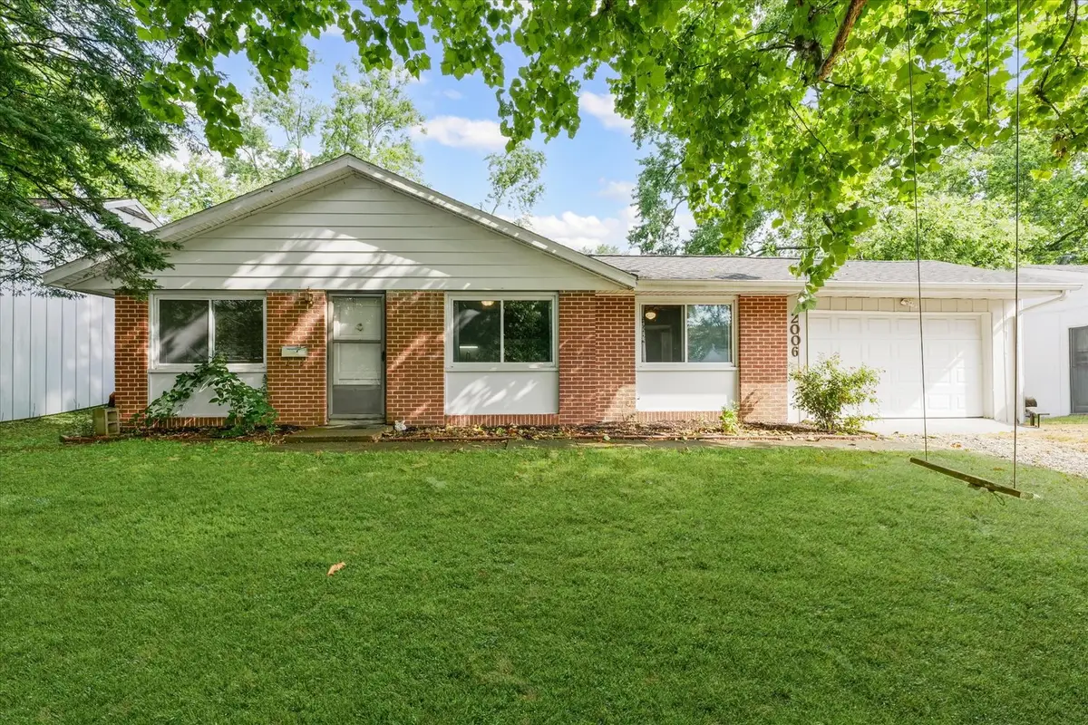 2006 E Michigan Avenue, Urbana, IL 61802 - Image #1