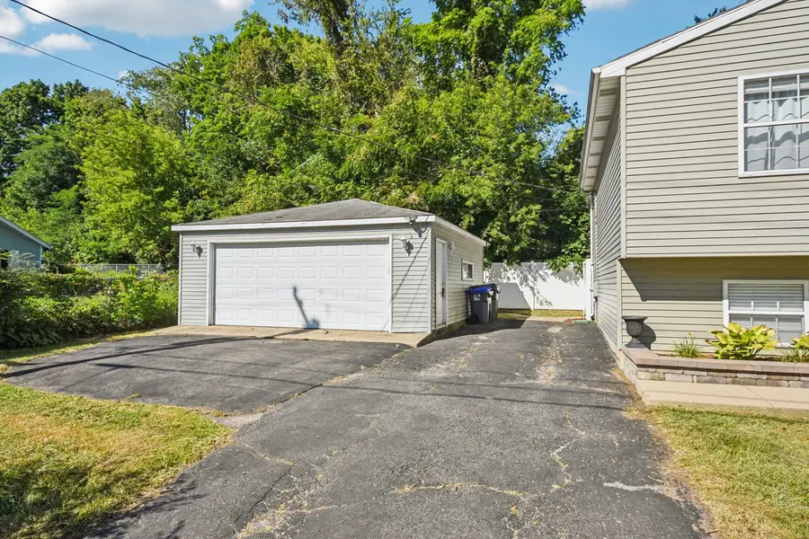 10133 W Wadsworth Road, Beach Park, IL 60099 - Image #2