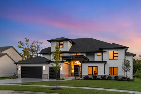 20 Pinnacle Court, Naperville, IL 60565