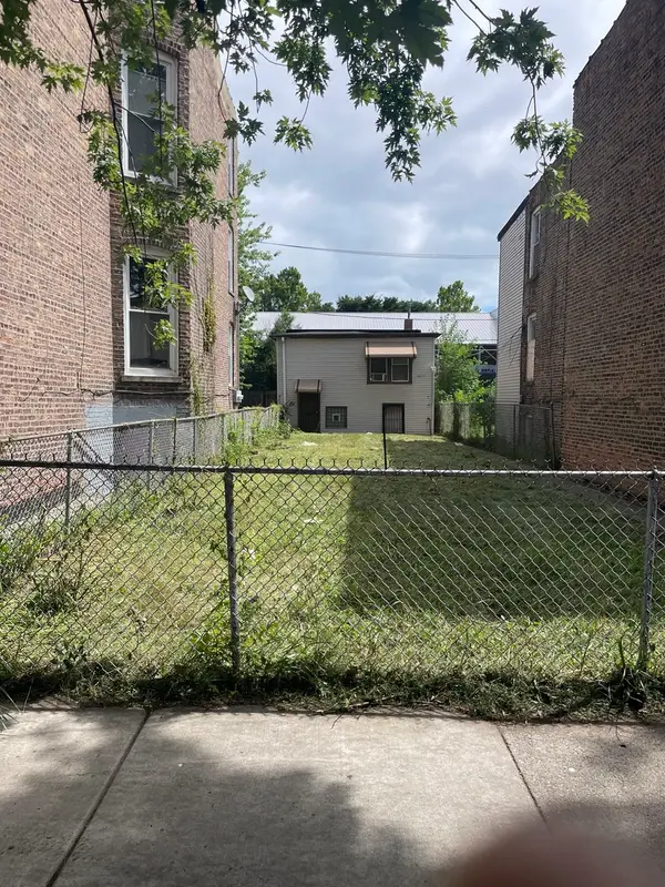 6825 S Evans Avenue, Chicago, IL 60637