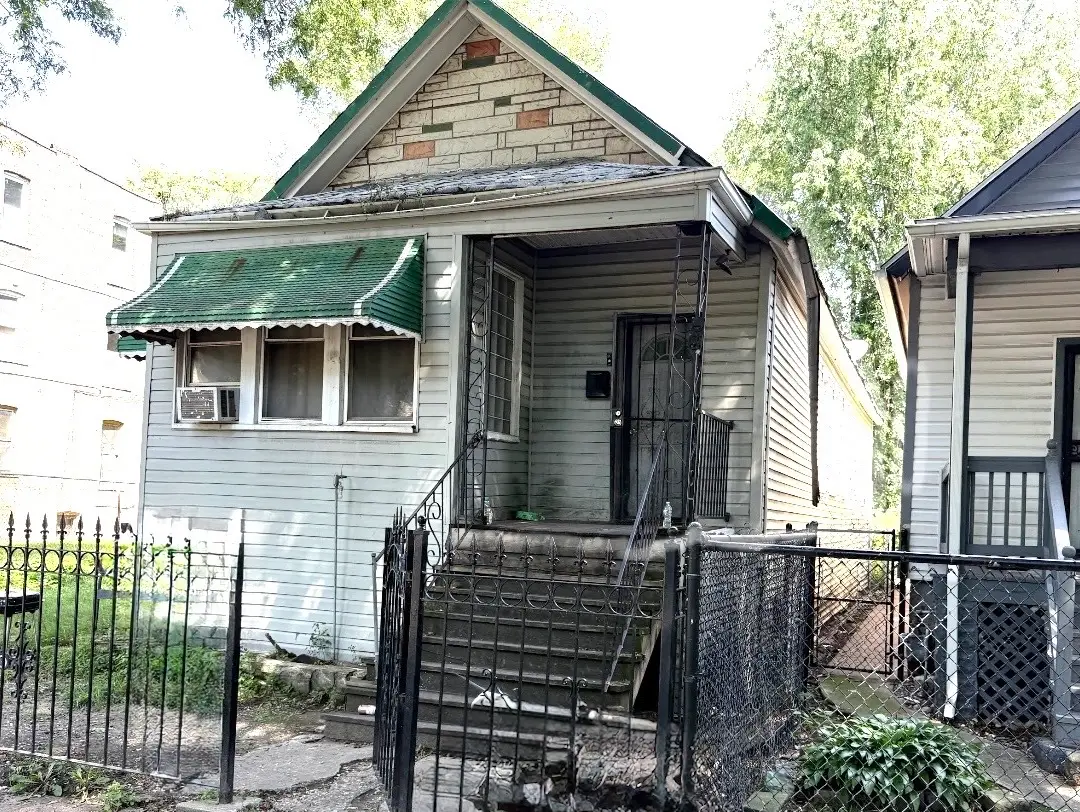 Address Withheld By Seller, Chicago, IL 60621 - #1