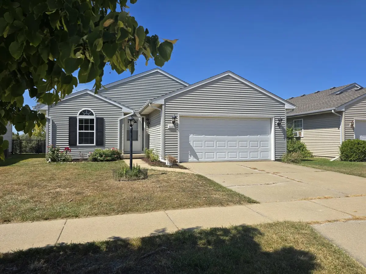 615 Erin Drive, Champaign, IL 61822 - Image #1