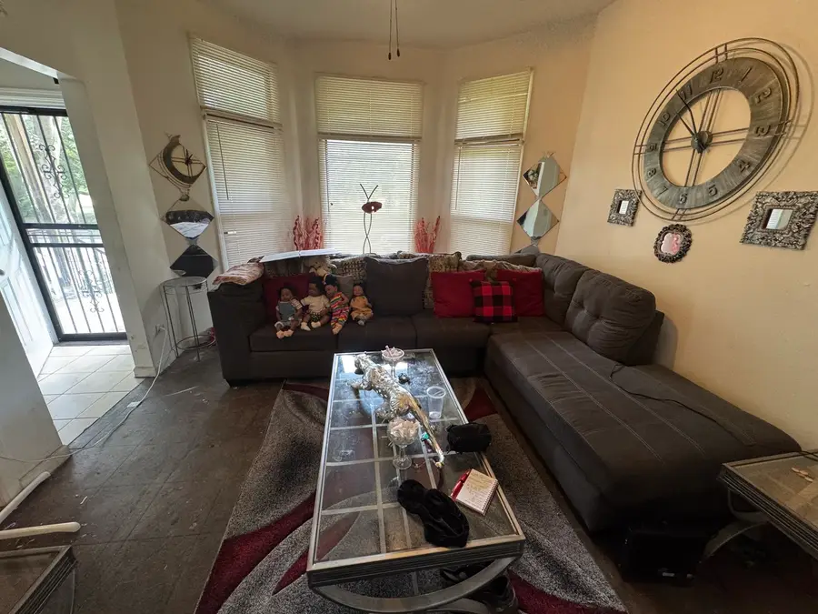 6442 S Loomis Boulevard, Chicago, IL 60636 - Image #2