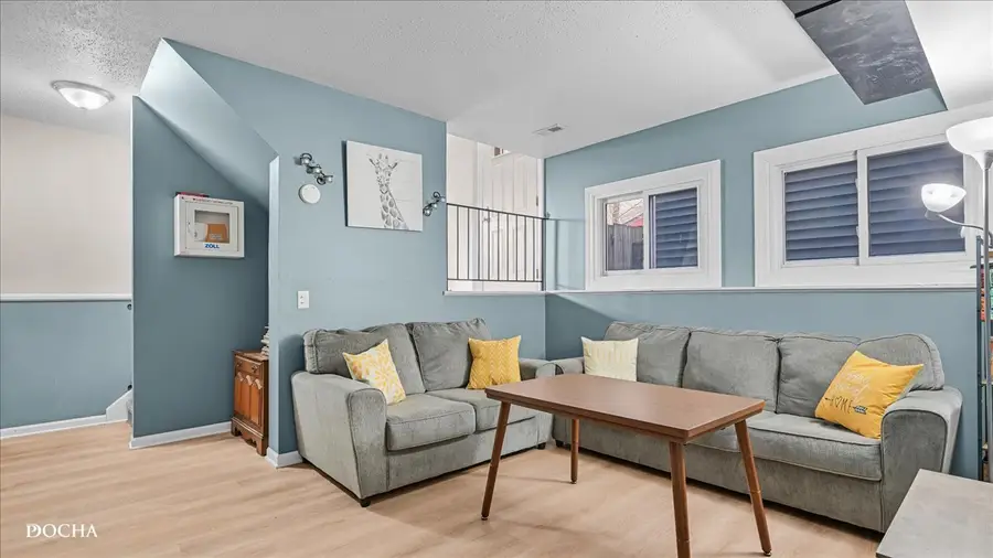 30W021 Danbury Drive, Warrenville, IL 60555 - Image #3