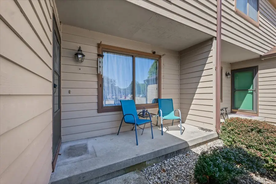 2409 Morrissey Park Drive #2409, Champaign, IL 61821 - Image #2