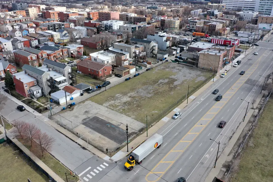 2432-2458 W Roosevelt Road, Chicago, IL 60608 - #2