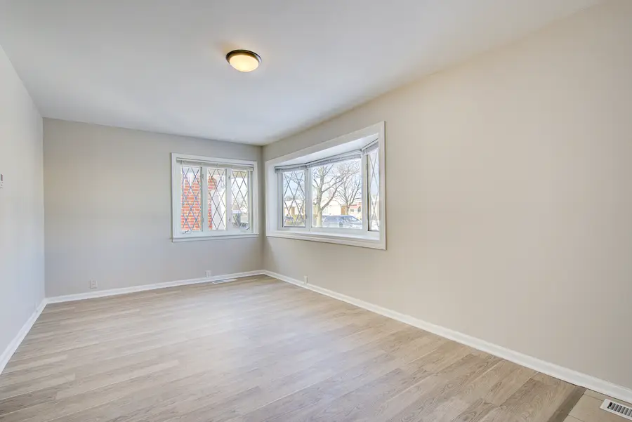 7519 W Argyle Street, Harwood Heights, IL 60706 - Image #3