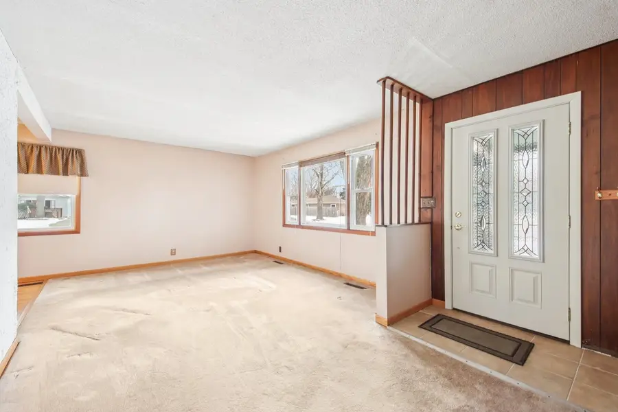 119 Fairway Road, Carpentersville, IL 60110 - #2